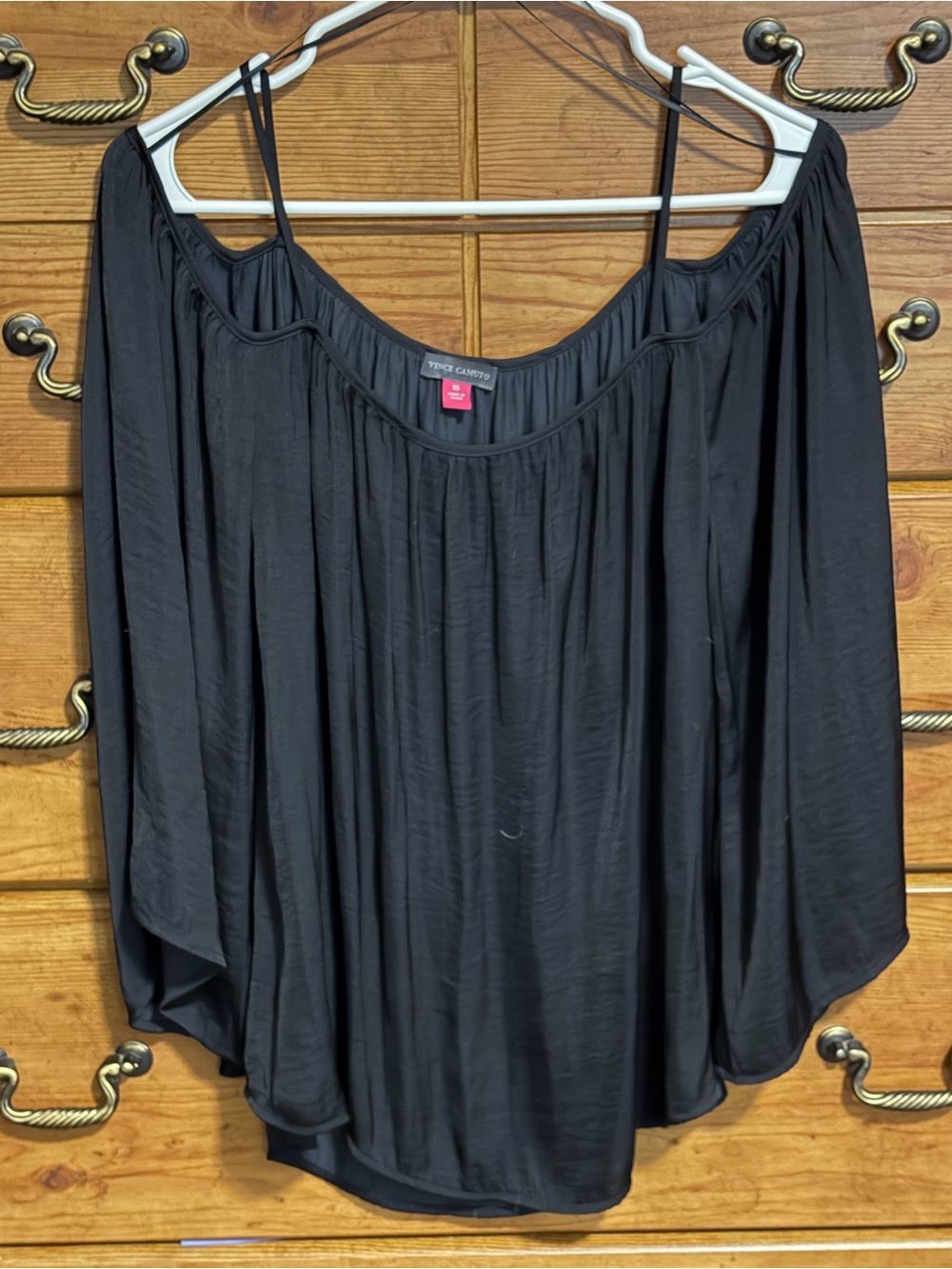 Vince Camuto Black Off-Shoulder Flowy Tunic